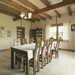 Bed & Breakfast Osrodek Szkoleniowy Za Lasem 3*