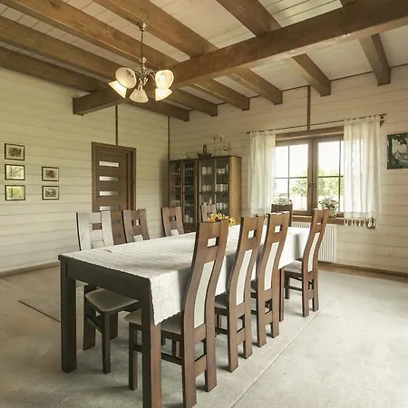 Bed & Breakfast Osrodek Szkoleniowy Za Lasem *