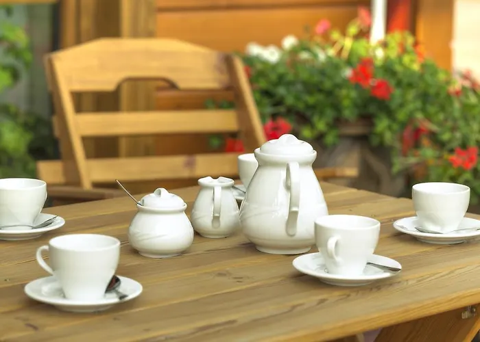 Osrodek Szkoleniowy Za Lasem Oda ve Kahvaltı Syców