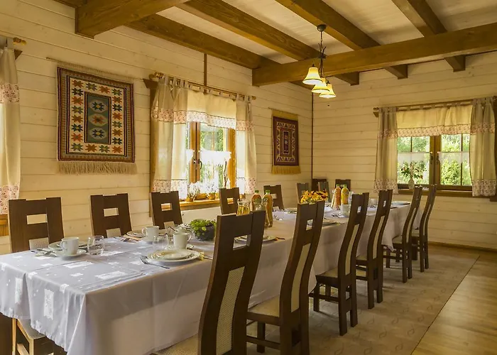 Osrodek Szkoleniowy Za Lasem Oda ve Kahvaltı